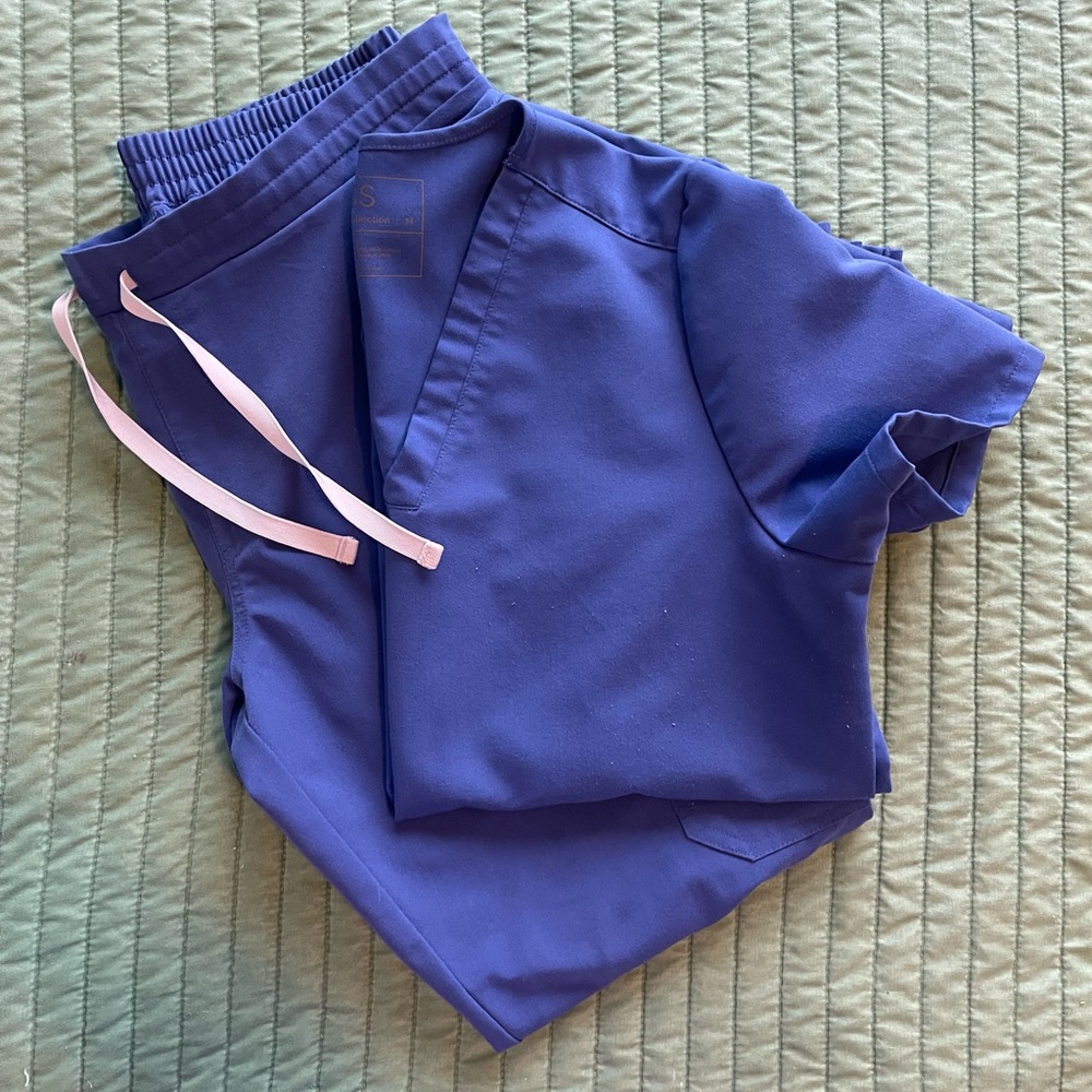 Winning Blue Limited Ed. Figs Scrubs